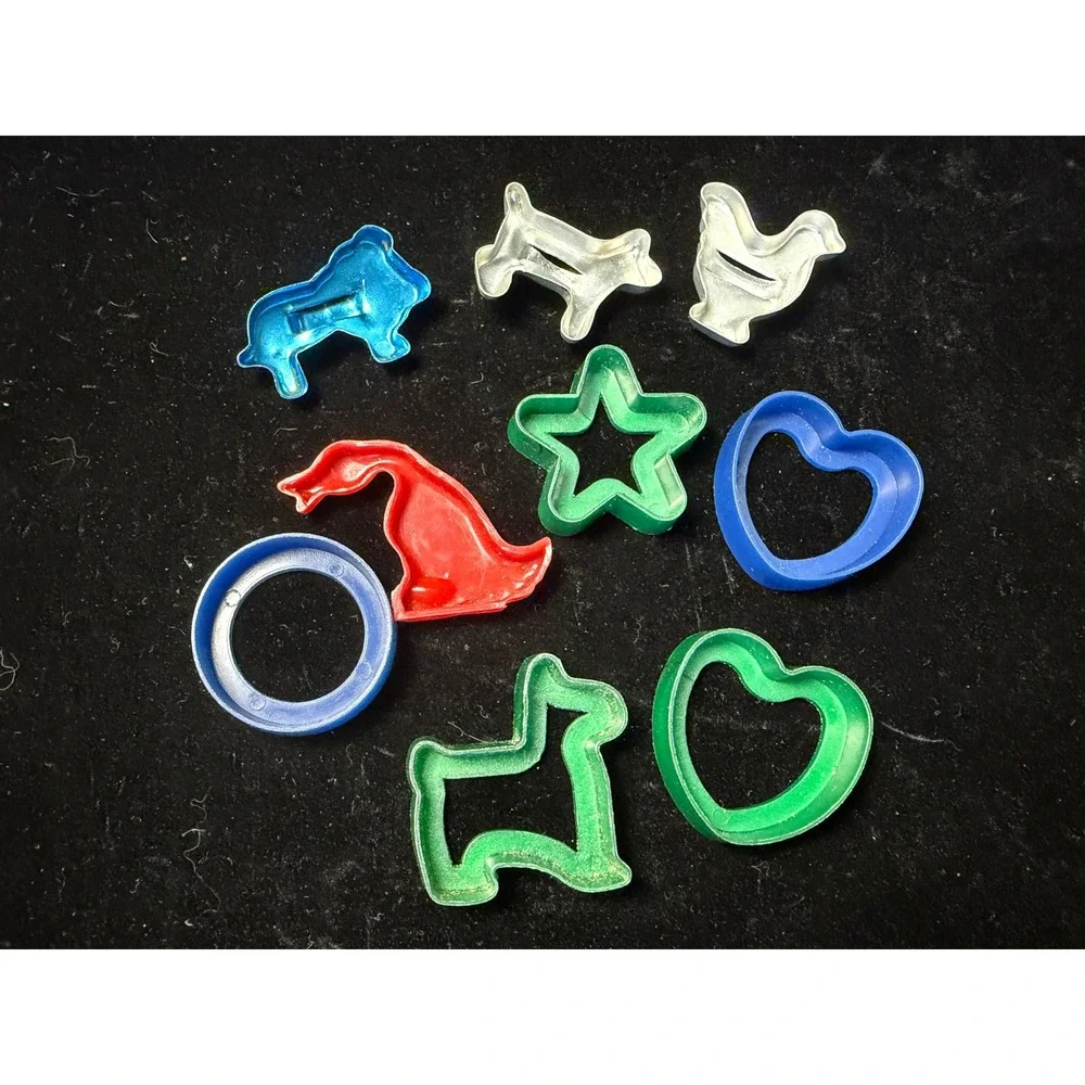 Vintage Assorted Mini Animal and Shape Charms: 9pc Lot